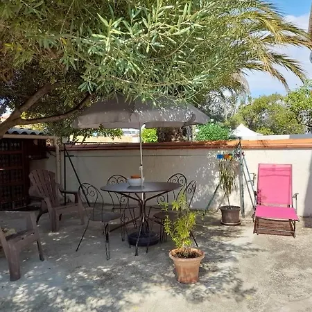 Apartamento De *